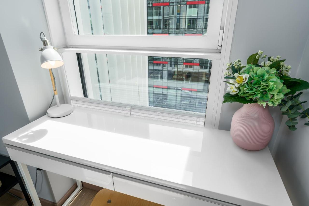Apartment Towarowa By Renters Poznan